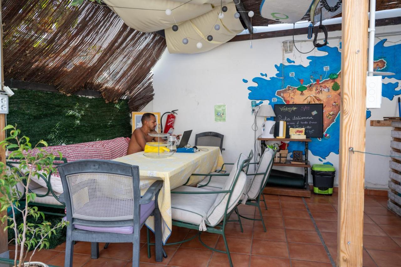 Arena Nest Hostel Puerto de Santiago  Εξωτερικό φωτογραφία